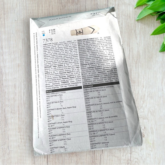 # 7378 Vintage Y2K Era Vogue Patterns For Living Sewing Pattern UNCUT - Picture 2 of 3